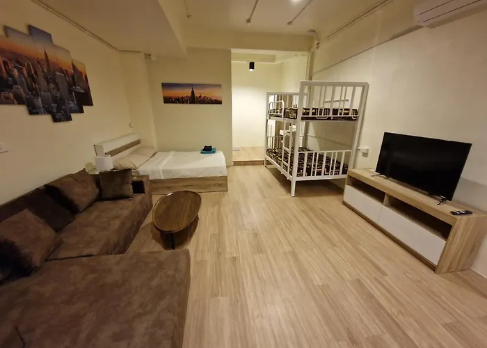 Bonanza Patong Beach1 100M To Beach Star Room